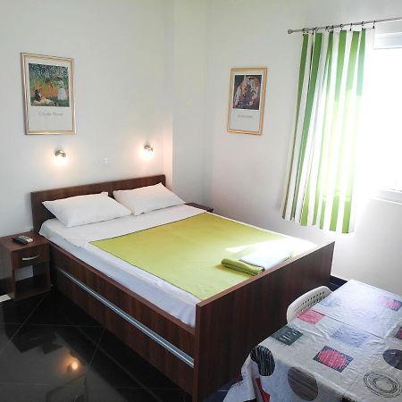 Apartmani Luka - Vila Brzulovic Rafailovići Eksteriør billede