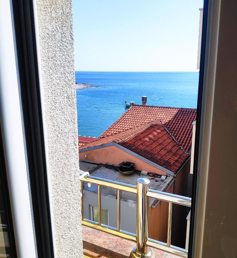 Apartmani Luka - Vila Brzulovic Rafailovići Eksteriør billede