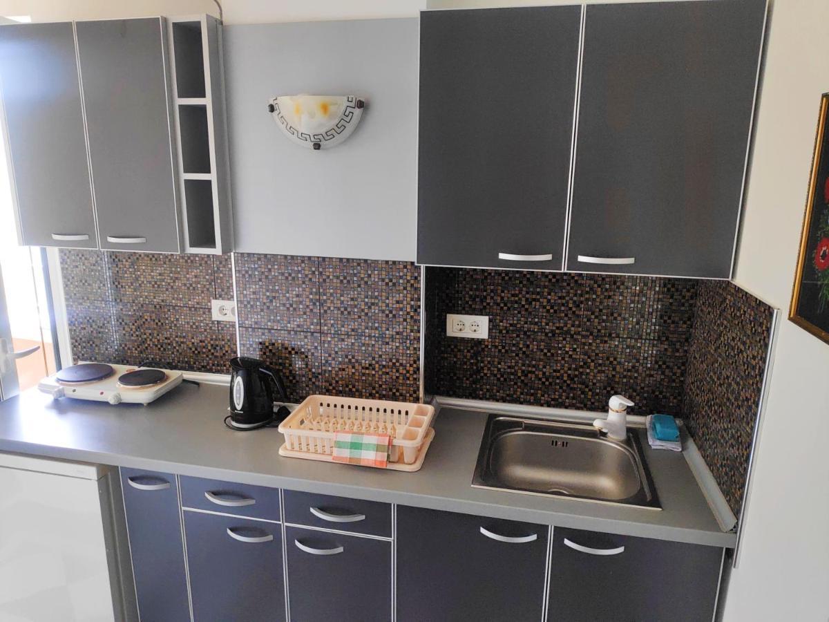 Apartmani Luka - Vila Brzulovic Rafailovići Eksteriør billede