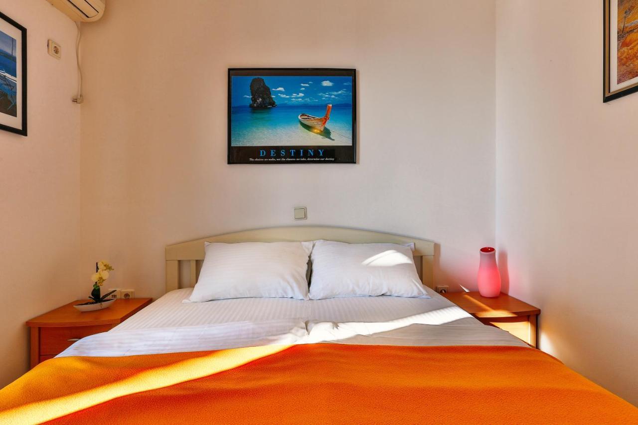 Apartmani Luka - Vila Brzulovic Rafailovići Eksteriør billede