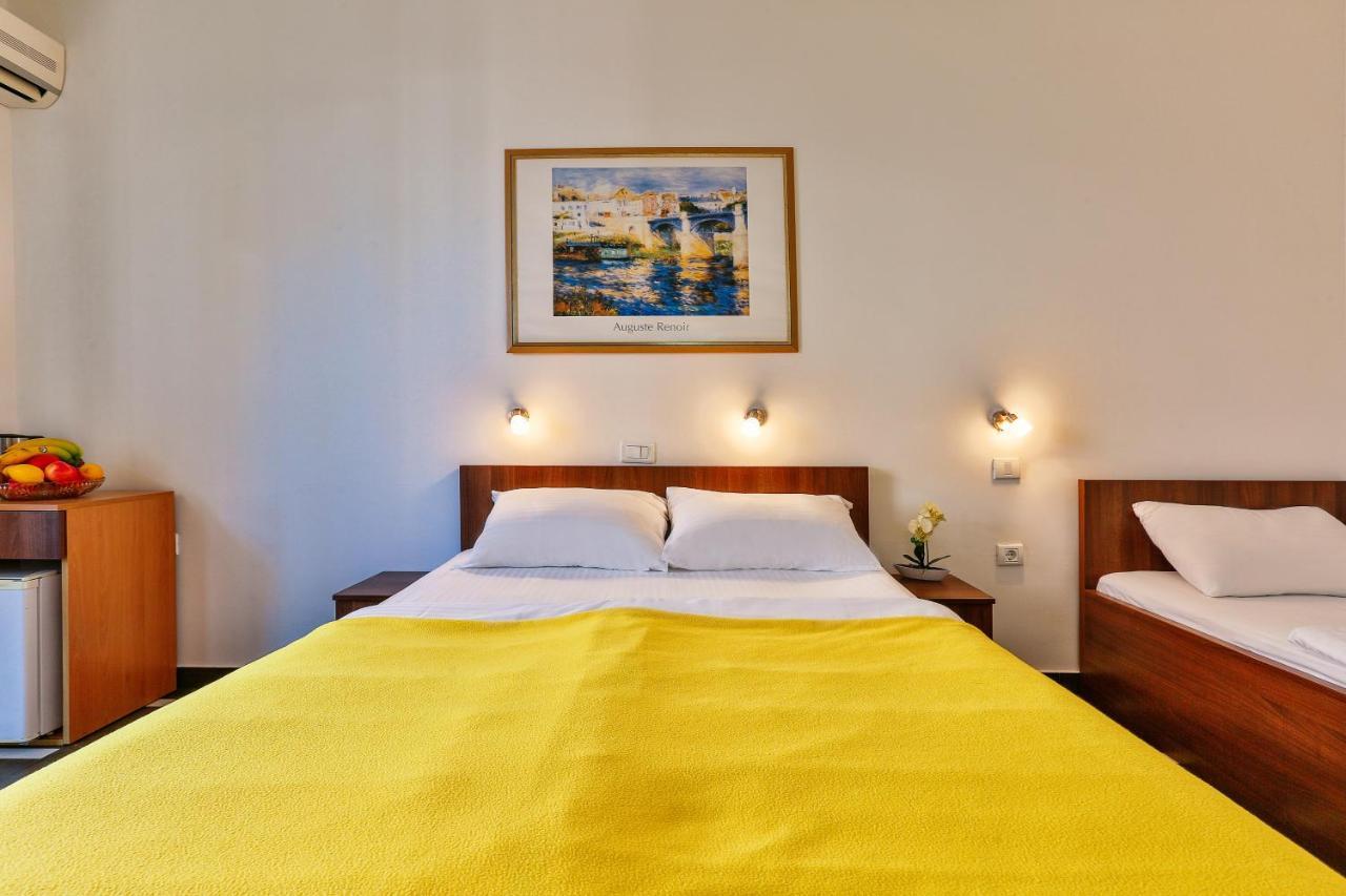 Apartmani Luka - Vila Brzulovic Rafailovići Eksteriør billede